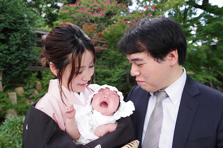 お宮参り お子さまの健やかな成長を祈願する人生儀式
